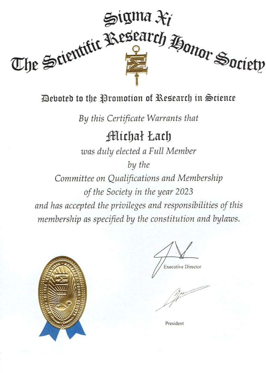 Certyfikat członowstwa prof. Michała Łacha w Sigma Xi (treść certyfikatu w języku angielskim). 